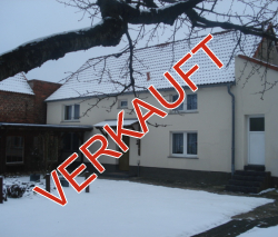 Lichtdurchflutete Eigentumswohnung mit Balkon, großem Garten und Weitblick, in ruhiger Randlage von Bamme bereits verkauft