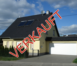 Lichtdurchflutete Eigentumswohnung mit Balkon, großem Garten und Weitblick, in ruhiger Randlage von Bamme bereits verkauft